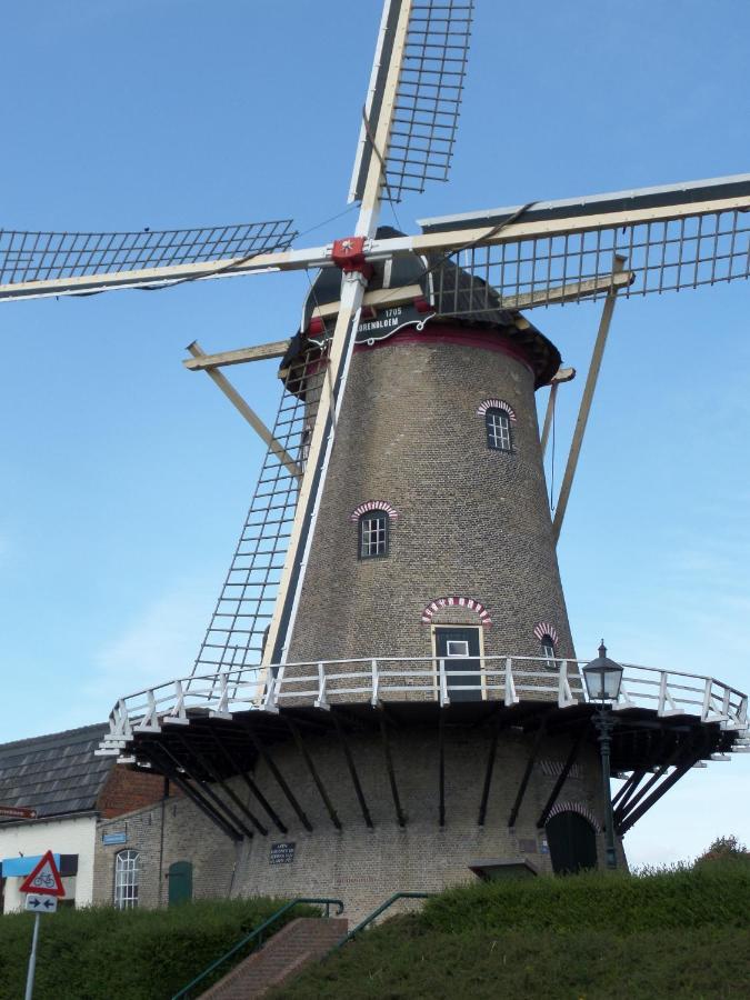 Bed En Breakfast En Bike Sommelsdijk Exterior photo